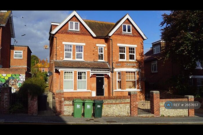 1 Bedroom Flat To Rent In Enys Road, Eastbourne, BN21