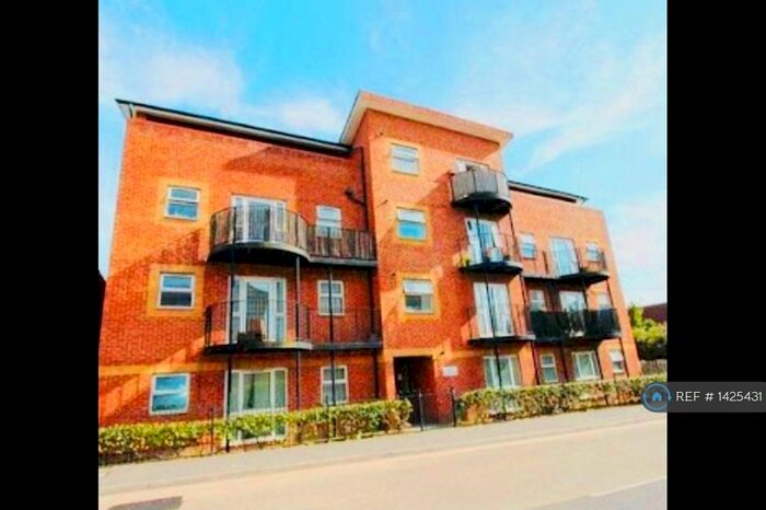 1 Bedroom Flat To Rent In Park Street, Southampton, SO16