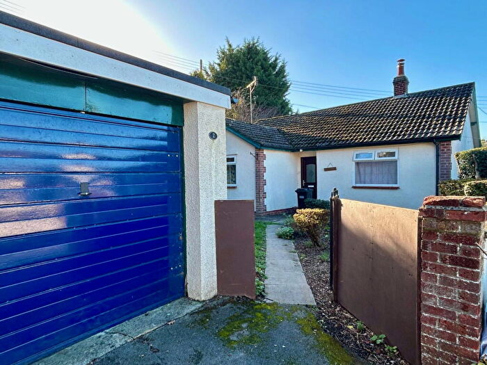 3 Bedroom Detached Bungalow For Sale In The Orchard, Pensford, BS39