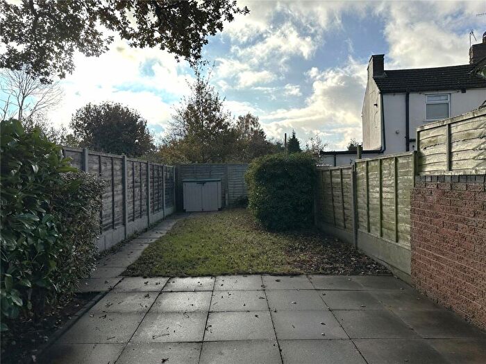 2 Bedroom Terraced House For Sale In Offmore Road, Kidderminster, Worcestershire, DY10