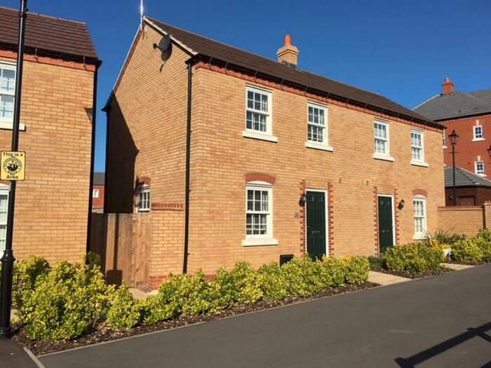 2 Bedroom House To Rent In Griffin Way, Kempston, MK42