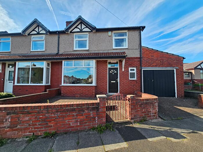 3 Bedroom Semi Detached House For Sale In Woodland Road, Heywood, OL10