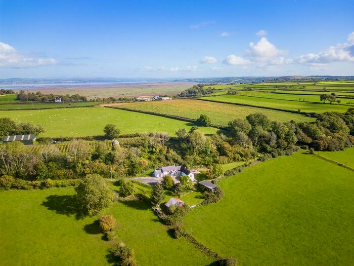 5 Bedroom Detached House For Sale In Littlebury, Llanmadoc, Swansea, SA3