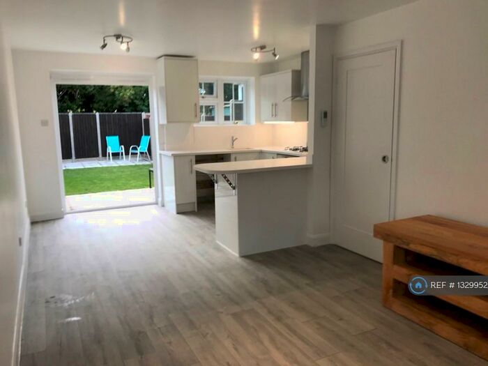 2 Bedroom Terraced House To Rent In Nursery Fields, Sawbridgeworth, CM21