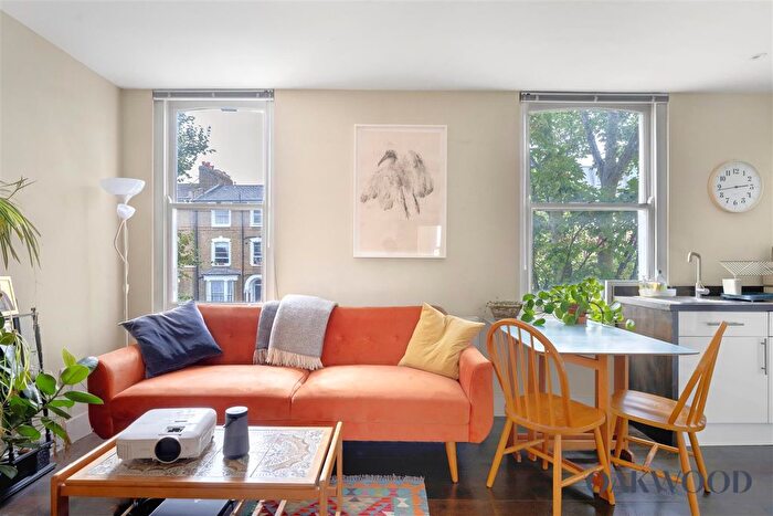 1 Bedroom Flat To Rent In Amhurst Road, London, N16