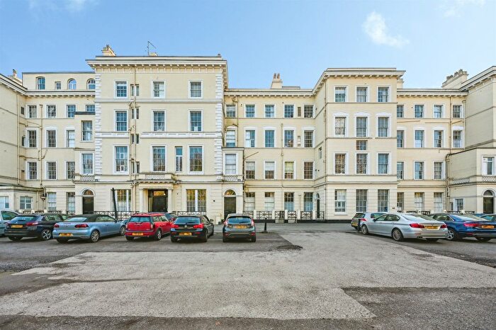 4 Bedroom Flat For Sale In Croxteth Road, Liverpool, L8