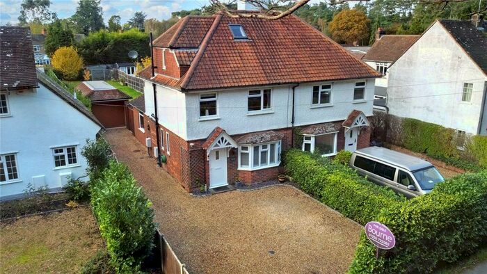 3 Bedroom Semi-Detached House For Sale In Tilford Road, Rushmoor, Farnham, Surrey, GU10