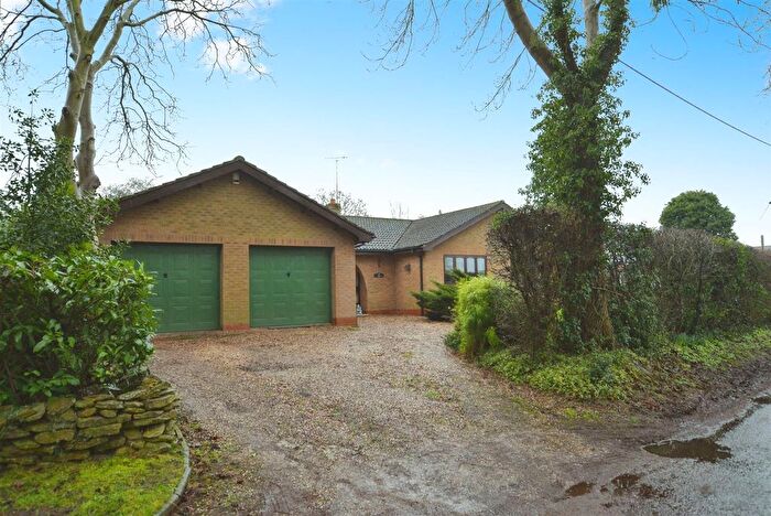 3 Bedroom Detached Bungalow For Sale In Pilham, Gainsborough, DN21