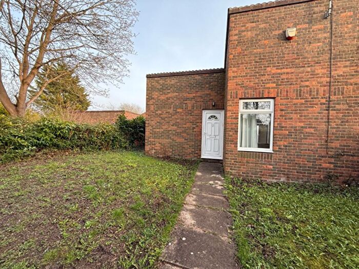3 Bedroom Semi-Detached Bungalow For Sale In Westminster Gardens, Houghton Regis, LU5