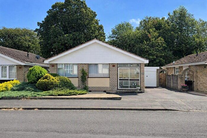 3 Bedroom Detached Bungalow For Sale In Greenfinch Road, Stourbridge, DY9