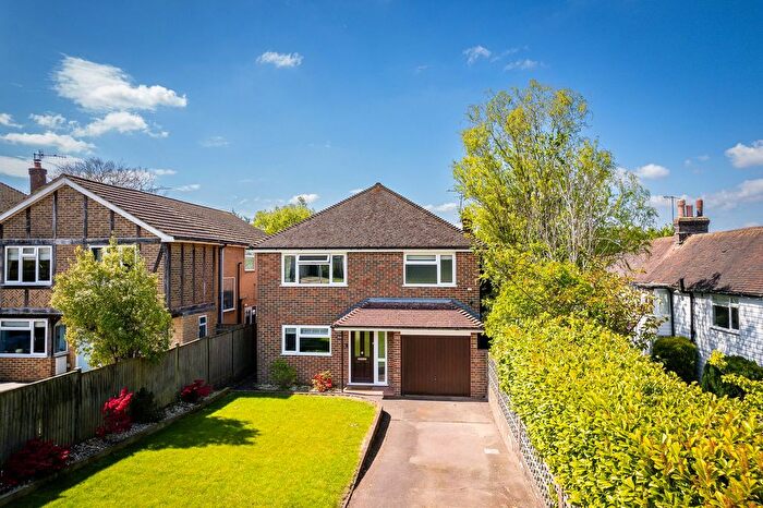3 Bedroom Detached House For Sale In Hackenden Lane, East Grinstead, RH19