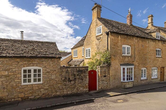 4 Bedroom Town House For Sale In Sheep Street, Chipping Campden, GL55