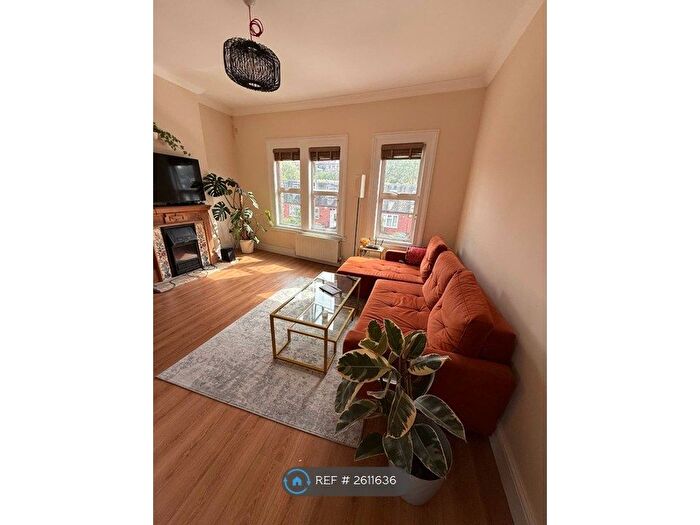 1 Bedroom Flat To Rent In Vale Road, London, N4