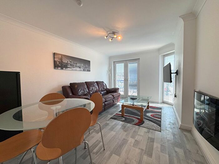 1 Bedroom Flat To Rent In Weavers House, Mannheim Quay, Maritime Quarter, SA1