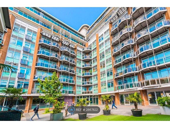 1 Bedroom Flat To Rent In Gerry Raffles Square, London, E15