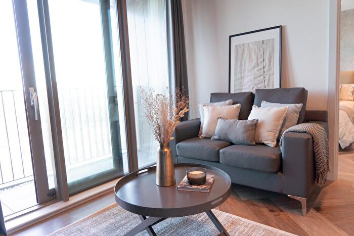 2 Bedroom Apartment To Rent In Ancoats Gardens, Bendix Street, Manchester, Greater Manchester, M4