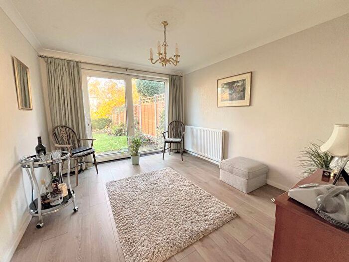 4 Bedroom Detached House For Sale In Bushey Close, Streetly, Sutton Coldfield, B74