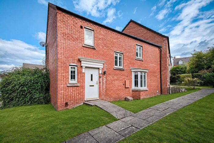 3 Bedroom Semi Detached House For Sale In Griffith Close, Stratford-Upon-Avon, CV37