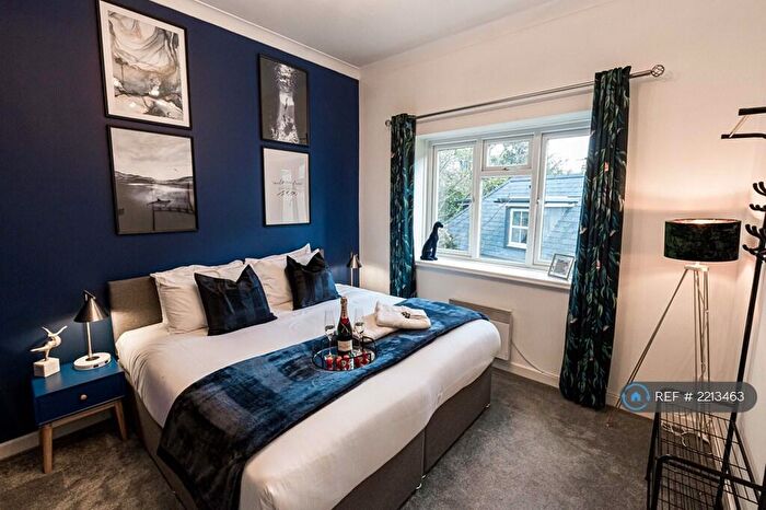 2 Bedroom Flat To Rent In Lorne Park Road, Bournemouth, BH1