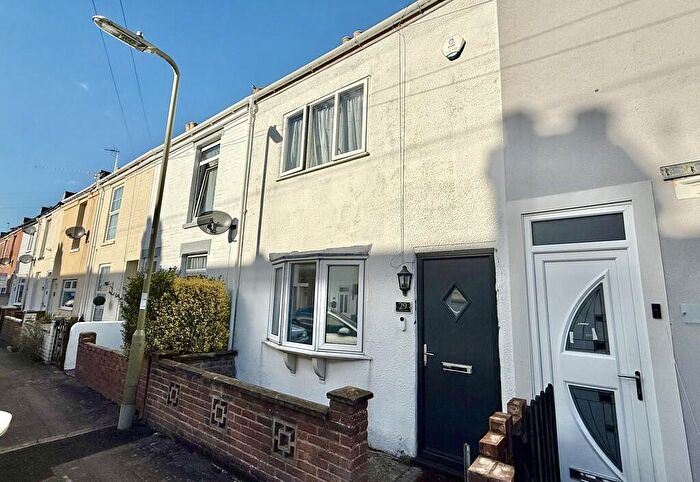 2 Bedroom Terraced House For Sale In Zetland Road, PO12
