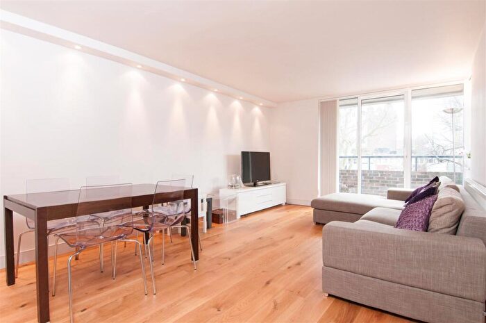 2 Bedroom Flat For Sale In Adamson Road, Swiss Cottage, NW3