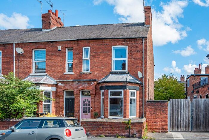 3 Bedroom Town House For Sale In Cromer Street, Burton Stone Lane, York, YO30