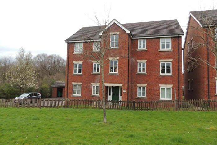 2 Bedroom Flat To Rent In Lang Farm, NN11