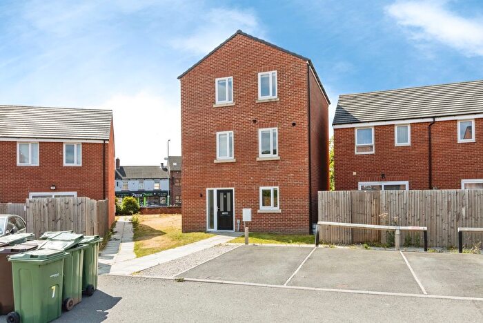 2 Bedroom Semi-detached House For Sale In Elizabeth Court, Wakefield, West Yorkshire, WF2
