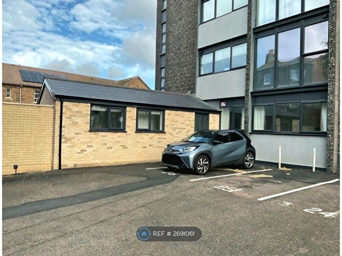 1 Bedroom Flat To Rent In Yarmouth Way, Great Yarmouth, NR30