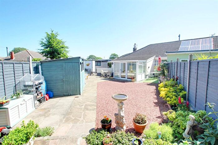 2 Bedroom Semi-Detached Bungalow For Sale In Repton Road, Mablethorpe, LN12