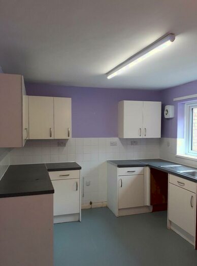 3 Bedroom House To Rent In Acklam Avenue, Spalding, Lincolnshire, PE11