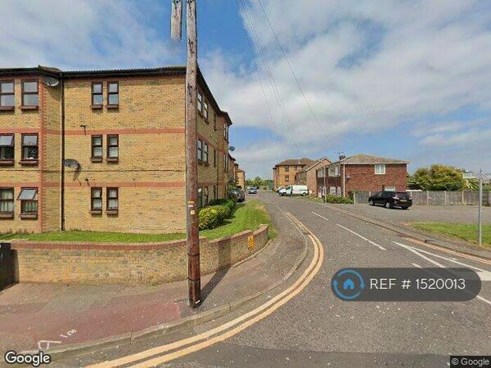 2 Bedroom Flat To Rent In Laburnham Court, Shoeburyness, Southend-On-Sea, SS3
