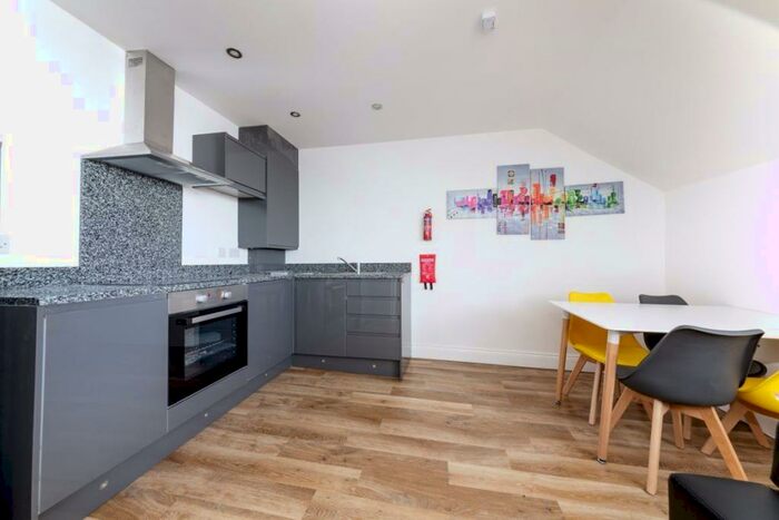 2 Bedroom Property To Rent In Osborne Terrace, Newcastle Upon Tyne, NE2