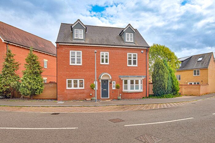 5 Bedroom Detached House To Rent In Baynard Avenue, Flitch Green, CM6