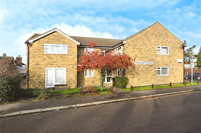 1 Bedroom Flat For Sale In Firsgrove Road, Warley, Brentwood, Essex, CM14