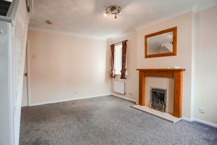 2 Bedroom Property To Rent In Lynton Avenue, Swinton, Manchester, M27