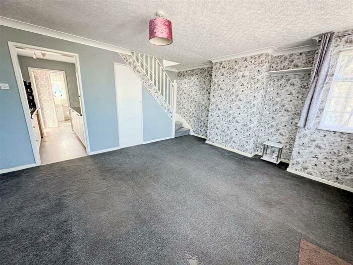 3 Bedroom Chalet For Sale In St. Christophers Way, Jaywick, Village, CO15