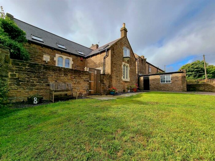 5 Bedroom Semi-Detached House For Sale In Iveston Lane, Iveston, DH8