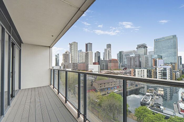 1 Bedroom Flat To Rent In Horizons Tower, Yabsley Street, E14