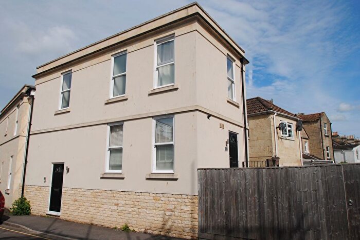1 Bedroom Flat To Rent In Lower Bristol Road, Bath, BA2