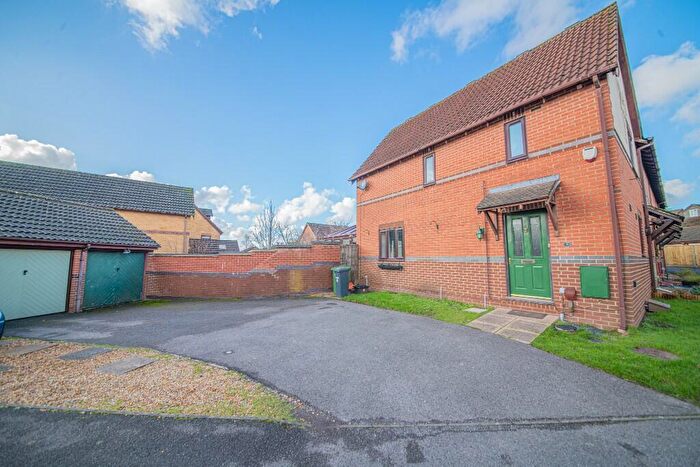 3 Bedroom End Of Terrace House For Sale In Fontwell Gardens, Horton Heath, Eastleigh, SO50