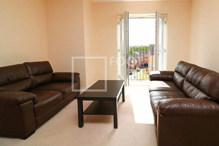 2 Bedroom House To Rent In Langsett Court, Heaton, BD9