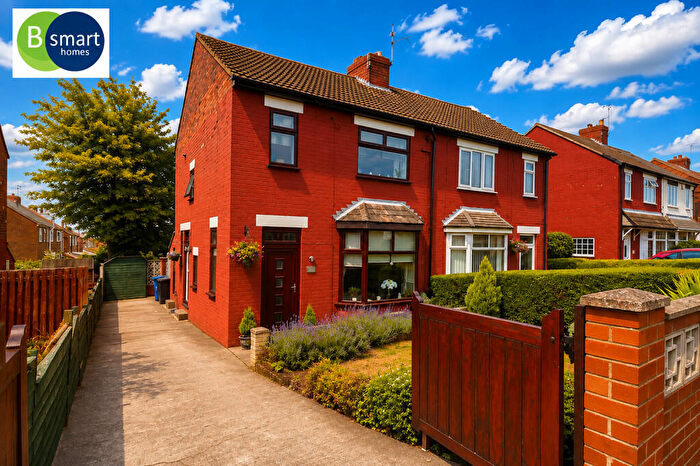 3 Bedroom Semi-Detached House For Sale In Harlington Road, Mexborough, S64