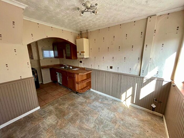 3 Bedroom End Of Terrace House For Sale In Mill Lane, Ellesmere Port, CH66
