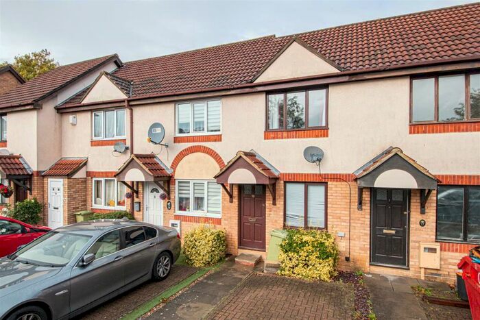 1 Bedroom Terraced House To Rent In Pimpernel Grove, Walnut Tree, MK7