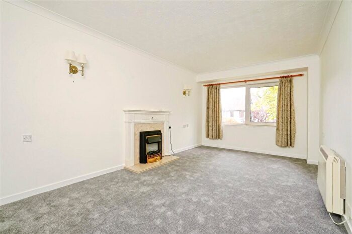 1 Bedroom Apartment For Sale In Diamond Court, Summertown, OX2