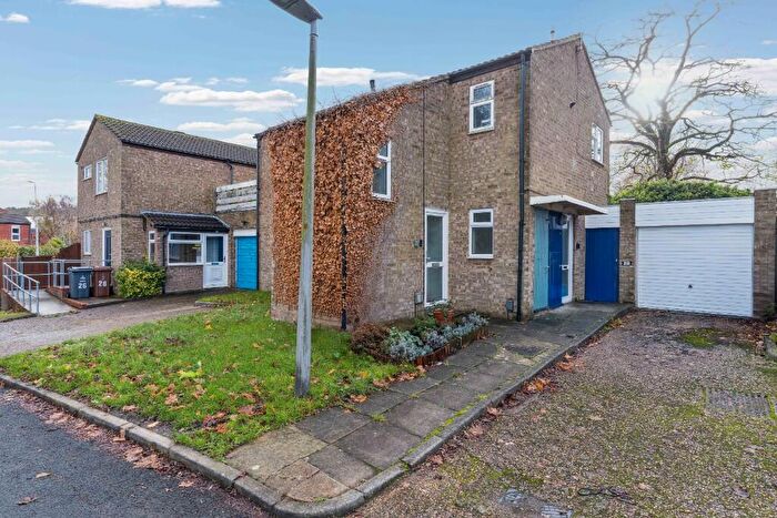 1 Bedroom Ground Maisonette For Sale In Shoreham Close, Stevenage, Hertfordshire, SG1