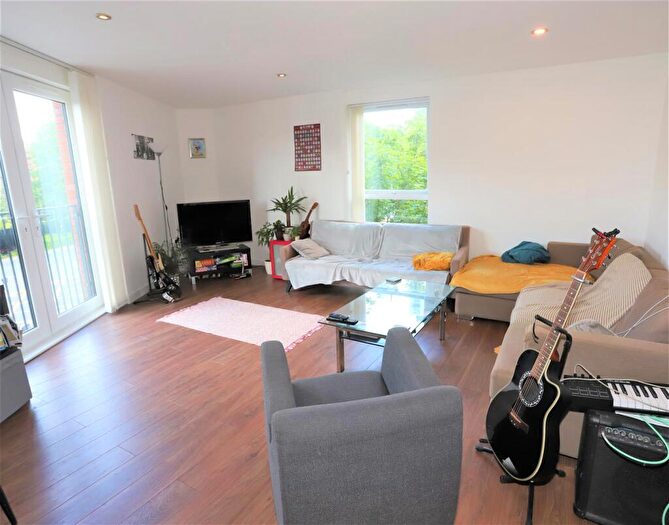 3 Bedroom Apartment To Rent In Alto, Sillavan Way, M3