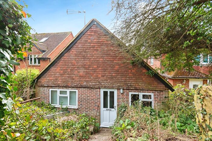 2 Bedroom Detached Bungalow For Sale In Kiln Lane, Betchworth, RH3