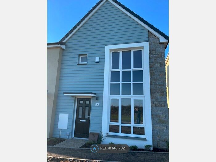 3 Bedroom End Of Terrace House To Rent In Treworles Wartha, Helston, TR13
